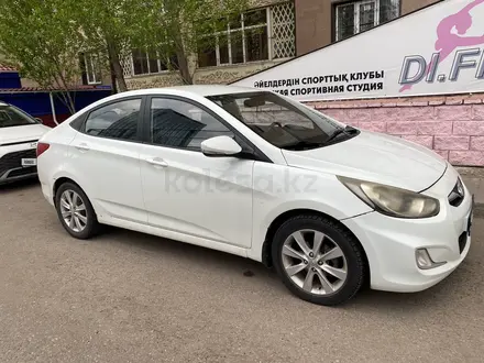 Hyundai Accent 2012 года за 4 200 000 тг. в Астана – фото 2