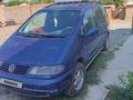 Volkswagen Sharan 1997 года за 2 200 000 тг. в Шымкент