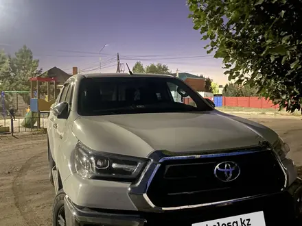 Toyota Hilux 2022 года за 20 000 000 тг. в Актобе – фото 3