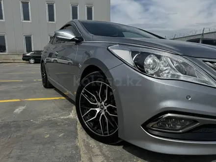 Hyundai Grandeur 2015 года за 9 700 000 тг. в Алматы – фото 4