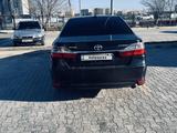 Toyota Camry 2015 года за 10 200 000 тг. в Атырау – фото 5