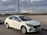 Hyundai Accent 2022 года за 6 700 000 тг. в Астана – фото 2