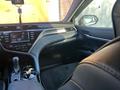 Toyota Camry 2019 года за 12 300 000 тг. в Караганда – фото 3