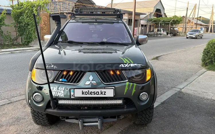 Mitsubishi L200 2007 года за 8 000 000 тг. в Шымкент