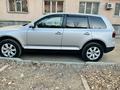 Volkswagen Touareg 2006 года за 6 000 000 тг. в Алматы – фото 6