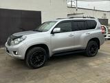 Toyota Land Cruiser Prado 2011 года за 17 990 000 тг. в Актау – фото 4