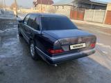 Mercedes-Benz E 230 1991 годаfor2 200 000 тг. в Тараз – фото 2