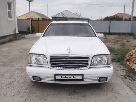 Mercedes-Benz S 320 1996 года за 2 900 000 тг. в Атырау