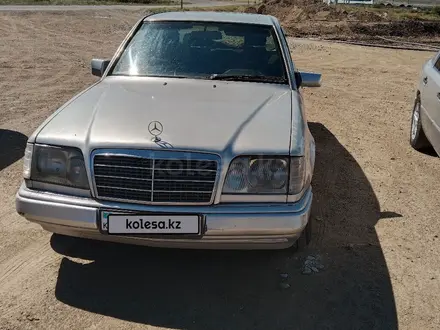 Mercedes-Benz E 200 1994 года за 1 350 000 тг. в Аягоз – фото 6