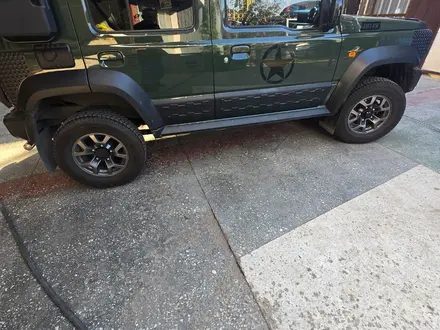 Suzuki Jimny 2024 года за 15 600 000 тг. в Алматы – фото 4