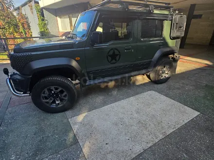 Suzuki Jimny 2024 года за 15 600 000 тг. в Алматы – фото 2