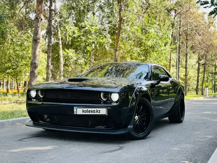 Dodge Challenger 2018 года за 19 000 000 тг. в Алматы – фото 2