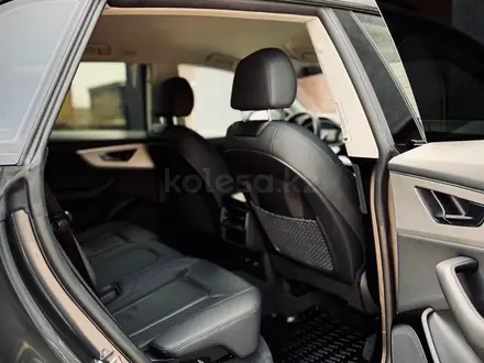 Audi Q8 2023 года за 37 000 000 тг. в Алматы – фото 24