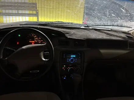 Toyota Camry 1998 года за 3 000 000 тг. в Шымкент – фото 7