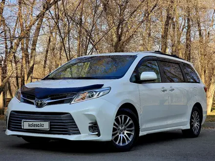 Toyota Sienna 2020 года за 18 100 000 тг. в Алматы – фото 3