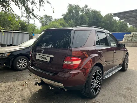 Mercedes-Benz ML 500 2006 года за 4 000 000 тг. в Алматы – фото 10