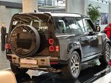 Land Rover Defender 2024 годаүшін72 782 000 тг. в Алматы – фото 4