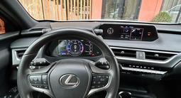 Lexus UX 200 2021 года за 8 200 000 тг. в Атырау – фото 2