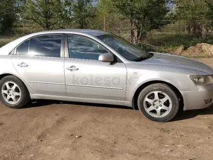 Hyundai Sonata 2005 годаүшін3 600 000 тг. в Актобе