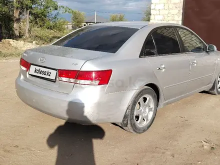 Hyundai Sonata 2005 годаүшін3 600 000 тг. в Актобе – фото 5