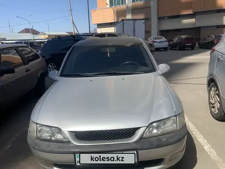 Opel Vectra 1996 года за 1 200 000 тг. в Усть-Каменогорск – фото 2