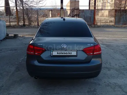 Volkswagen Passat 2014 года за 6 300 000 тг. в Атырау – фото 6