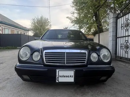 Mercedes-Benz E 280 1996 года за 3 000 000 тг. в Алматы