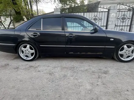 Mercedes-Benz E 280 1996 года за 3 000 000 тг. в Алматы – фото 5