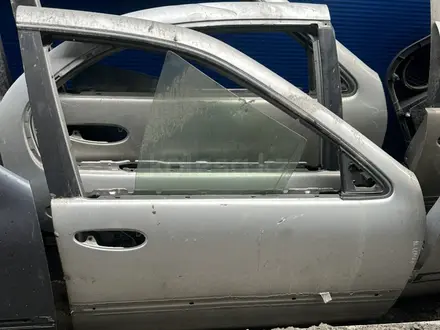 Двери правые в сборе за шт Nissan Cefiro Maxima за 5 000 тг. в Алматы