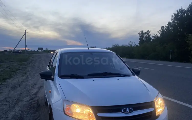 ВАЗ (Lada) Granta 2190 2014 года за 2 950 000 тг. в Семей