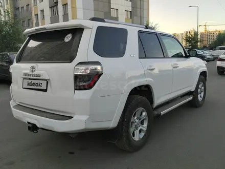 Toyota 4Runner 2019 года за 17 800 000 тг. в Алматы – фото 6
