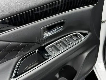 Mitsubishi Outlander 2022 года за 13 290 000 тг. в Алматы – фото 8