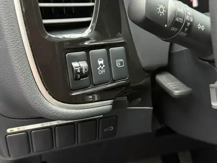 Mitsubishi Outlander 2022 года за 13 290 000 тг. в Алматы – фото 9