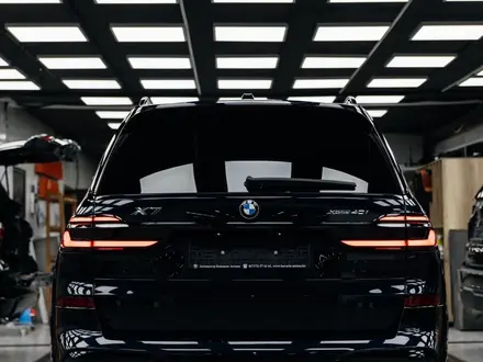 BMW X7 2025 года за 80 000 000 тг. в Астана – фото 44
