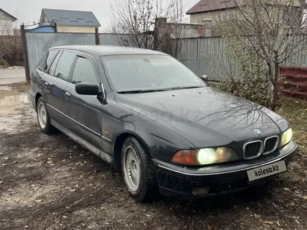 BMW 525 2000 года за 3 200 000 тг. в Караганда