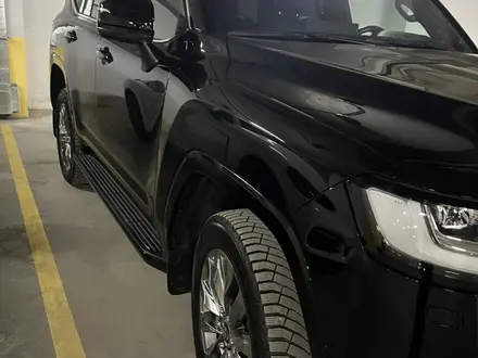 Toyota Land Cruiser 2023 года за 58 600 000 тг. в Костанай – фото 4