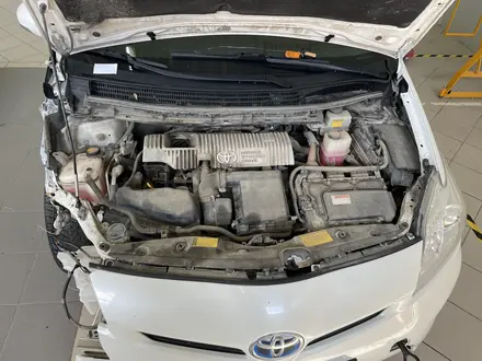 Toyota Prius 2013 года за 4 190 000 тг. в Актобе – фото 8