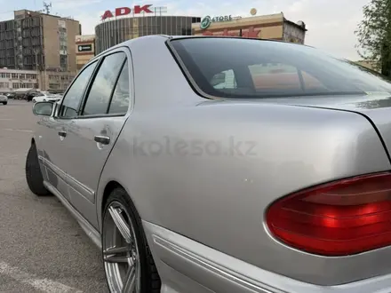 Mercedes-Benz E 320 1997 года за 2 600 000 тг. в Алматы – фото 19