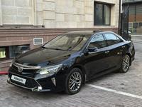 Toyota Camry 2017 года за 12 980 000 тг. в Шымкент