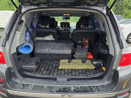 Toyota Highlander 2012 года за 12 000 000 тг. в Астана – фото 2