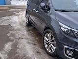 Kia Carnival 2018 года за 14 200 000 тг. в Алматы