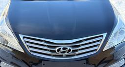 Hyundai Grandeur 2011 года за 5 700 000 тг. в Актобе – фото 2