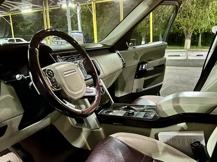 Land Rover Range Rover 2014 года за 20 000 000 тг. в Алматы – фото 4