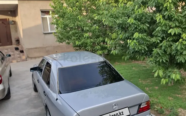 Mercedes-Benz E 230 1992 года за 2 200 000 тг. в Шымкент