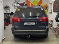 Toyota Sienna 2007 годаfor6 800 000 тг. в Атырау