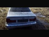 Крышка багажника серая в сборе бмв Е34 BMW 5 за 25 000 тг. в Петропавловск – фото 2