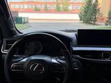 Lexus LX 570 2016 года за 35 500 000 тг. в Астана – фото 5