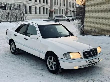 Mercedes-Benz C 180 1995 года за 1 900 000 тг. в Караганда – фото 3