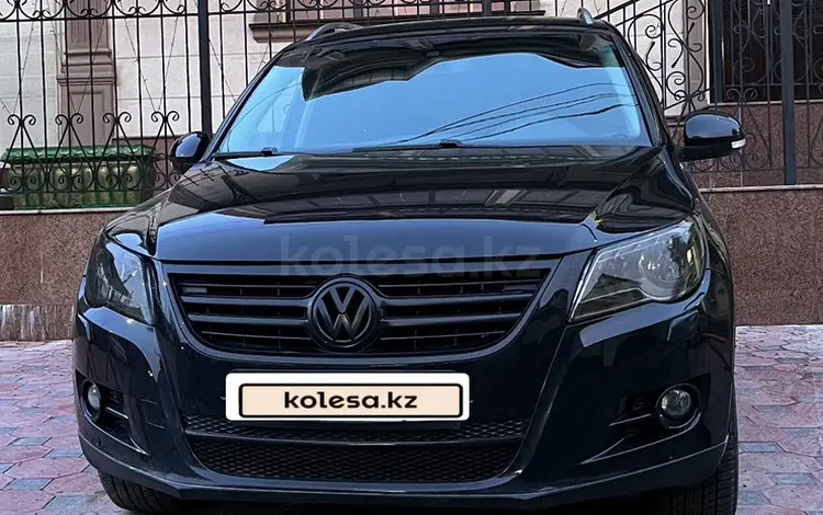 Volkswagen Tiguan 2011 года за 7 000 000 тг. в Шымкент