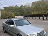 Mercedes-Benz C 230 1997 годаүшін2 500 000 тг. в Караганда – фото 4